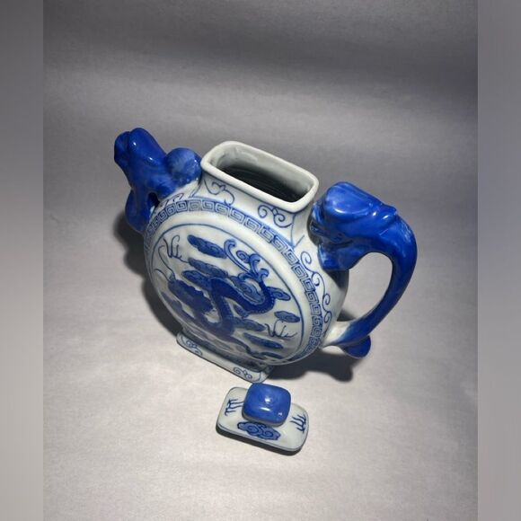 Vtg Dragon Design TeaPot Decorative White Blue Collectible Made In China - Picture 6 of 9